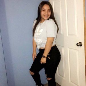 Meet your Posher, Marilyn